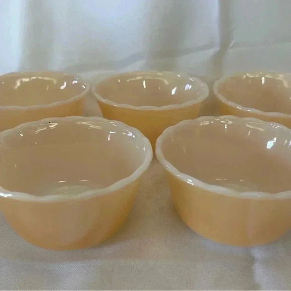 Fire King By Anchor Hocking Scalloped Edged Custard Cups - Set of 5 - Picture 4 of 6